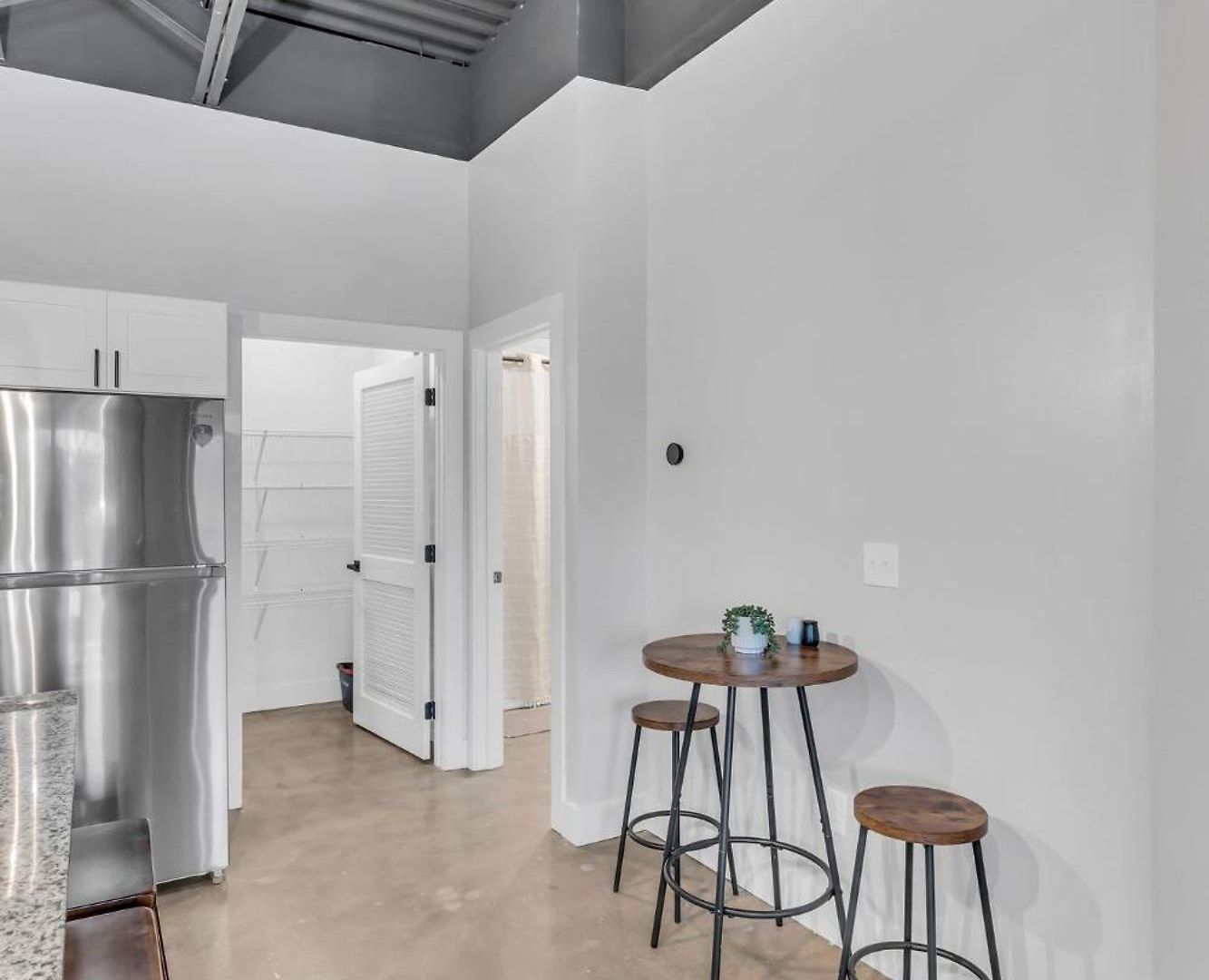 Apartment 1br - King Bed - 10mins To Broadway