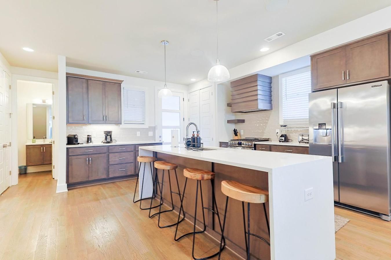 New Hidden Gem, Luxury Kitchen, 5 Min To Broadway * Nashville