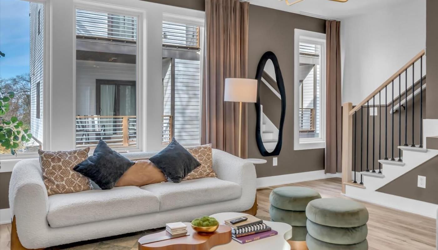 Apartment Luxe Urban Retreat - Private Rooftop Hot Tub Deck *