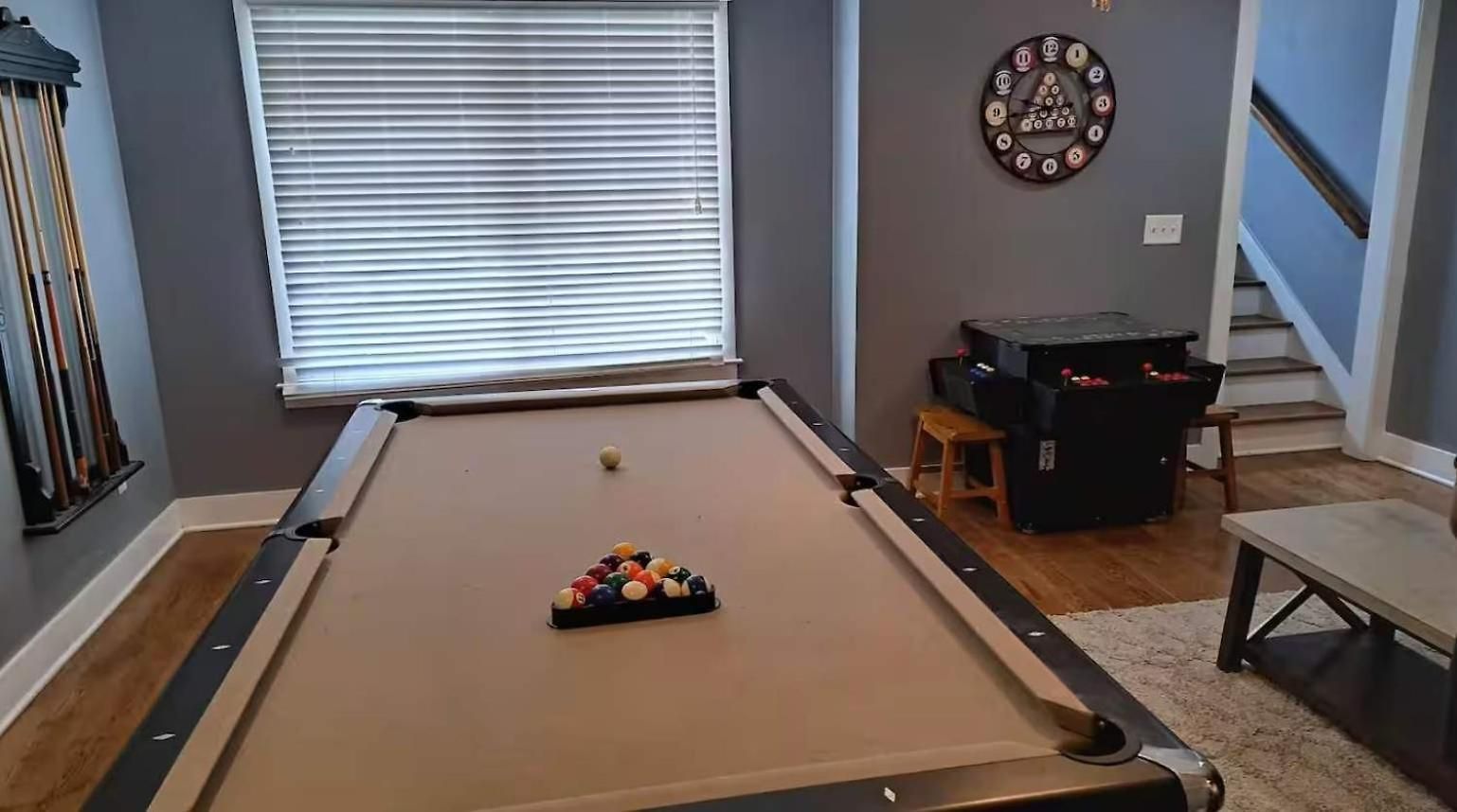 Spacious Family Perfect For Groups Apartment