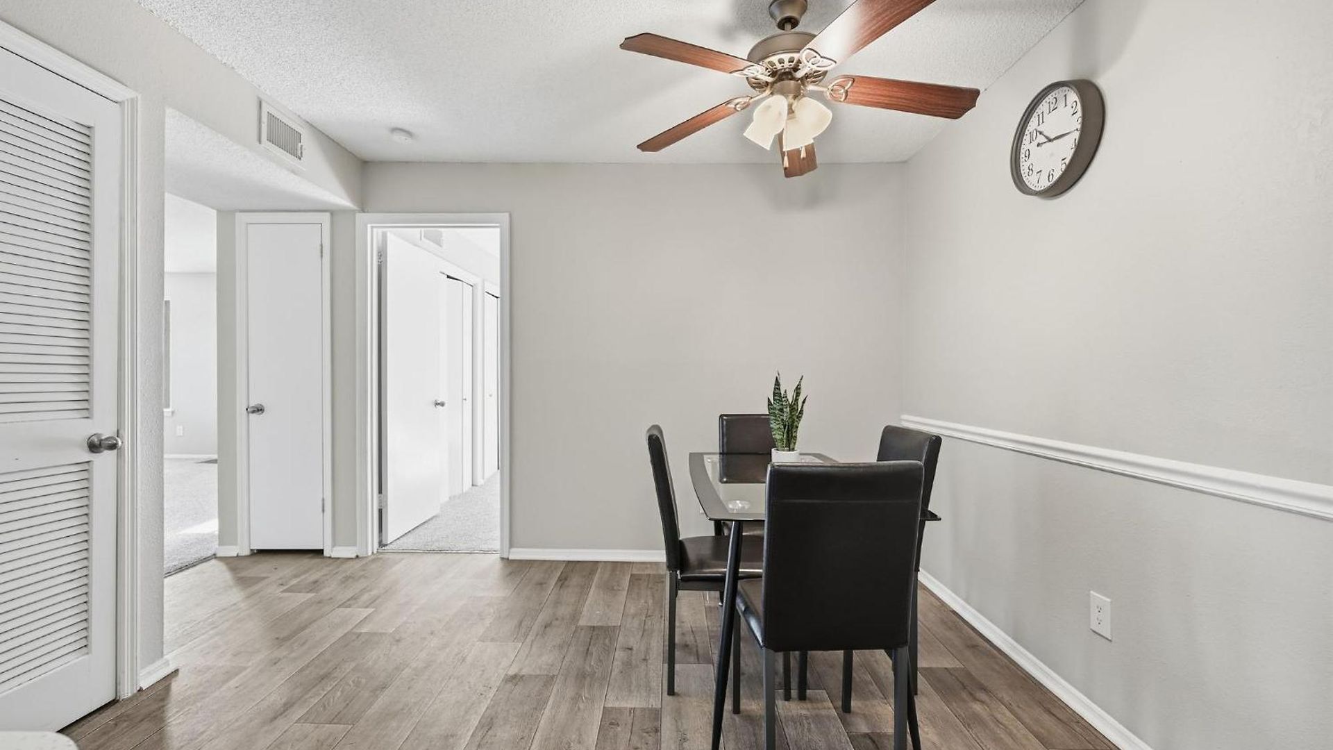 Comfortable Retreat With In-unit Washerdryer * Nashville