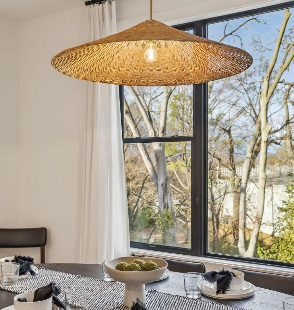 New Modern Escape With Rooftop Hot Tub Apartment