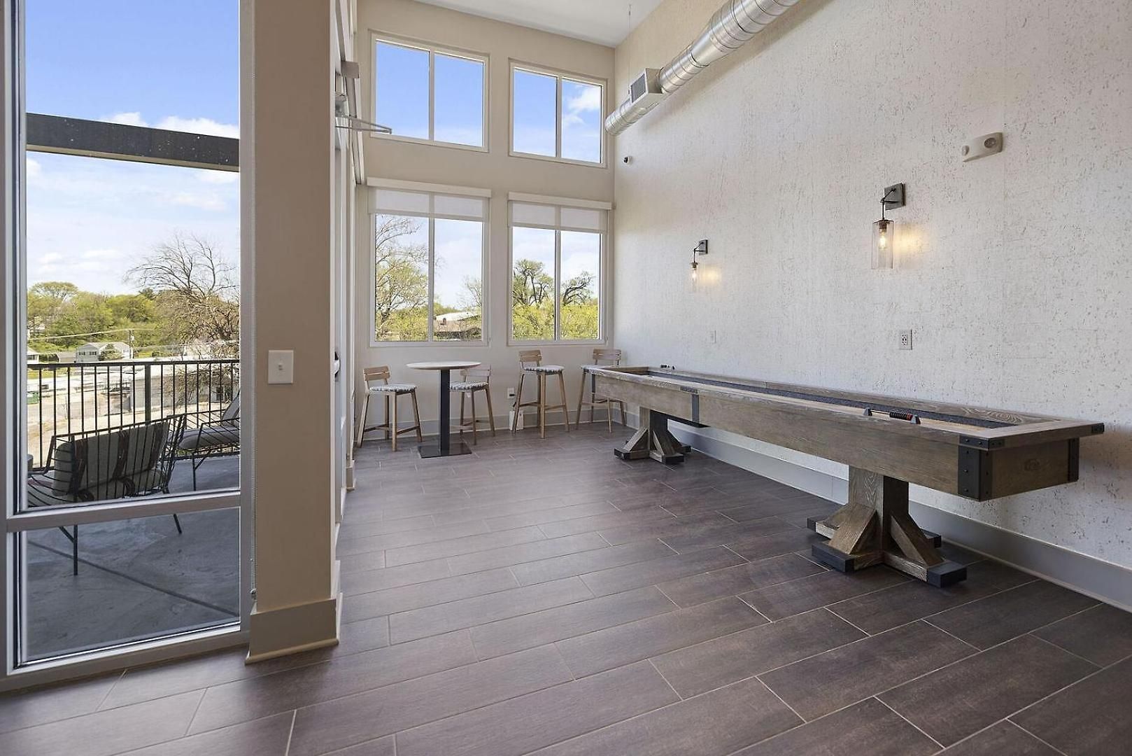 Landing Incredible 1bd Pool Clubhouse *