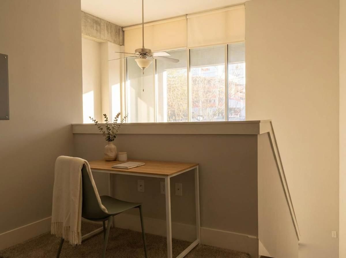 Apartment Boulevard Midtown 30ft Ceilings 1br 01