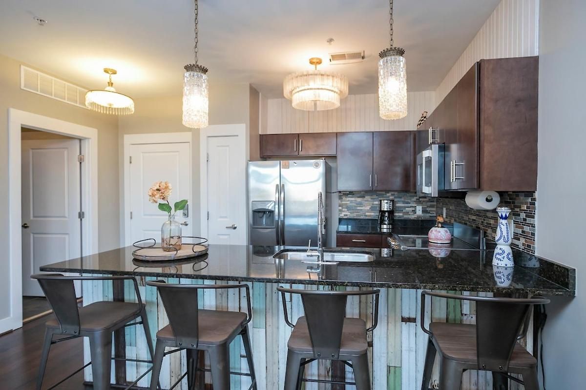 Beautiful In The Heart Of Downtown Walk To Broadway Apartment Nashville