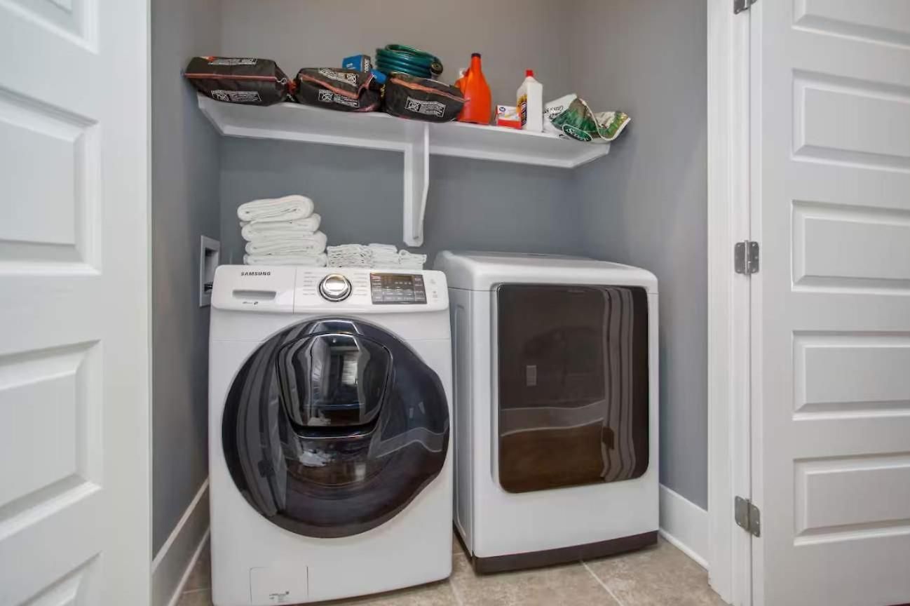 Spacious Family Perfect For Groups Apartment