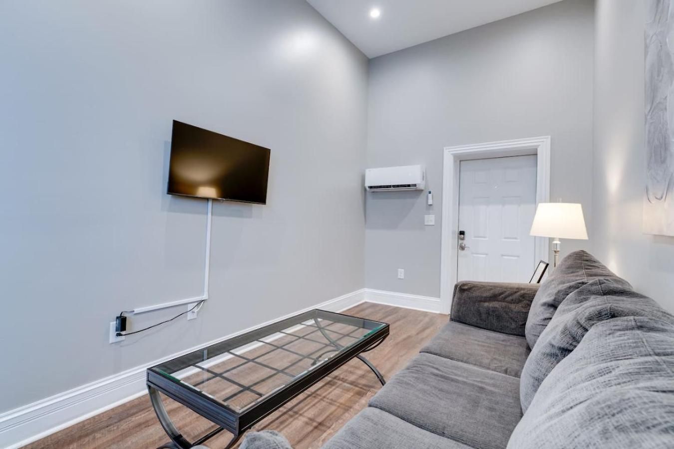Apartment Modern Comfort Meets Historic Church *