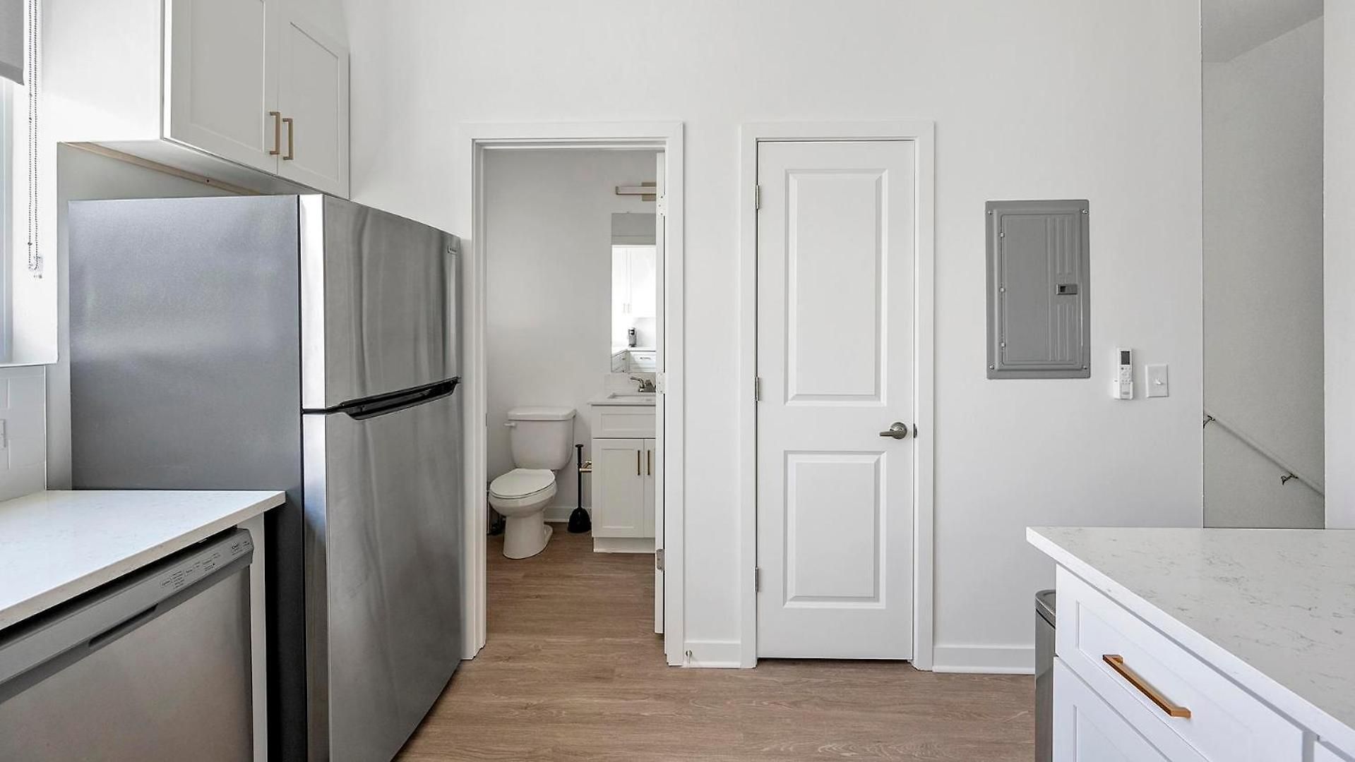 Landing - Flats At Donelson * Nashville