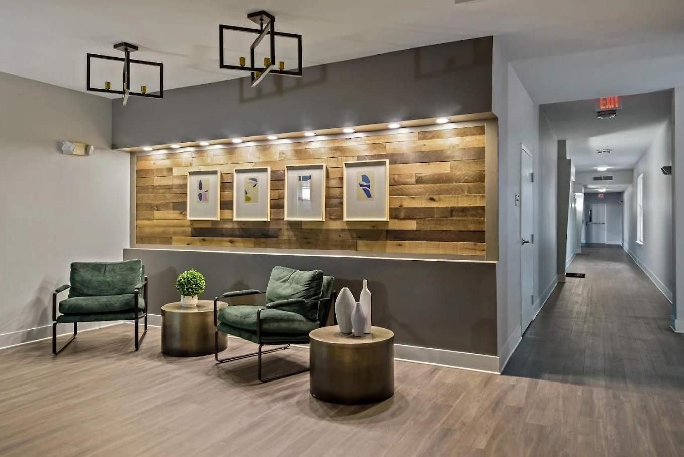Apartment Boulevard Midtown 1br Pool Gym Parking 06 Nashville