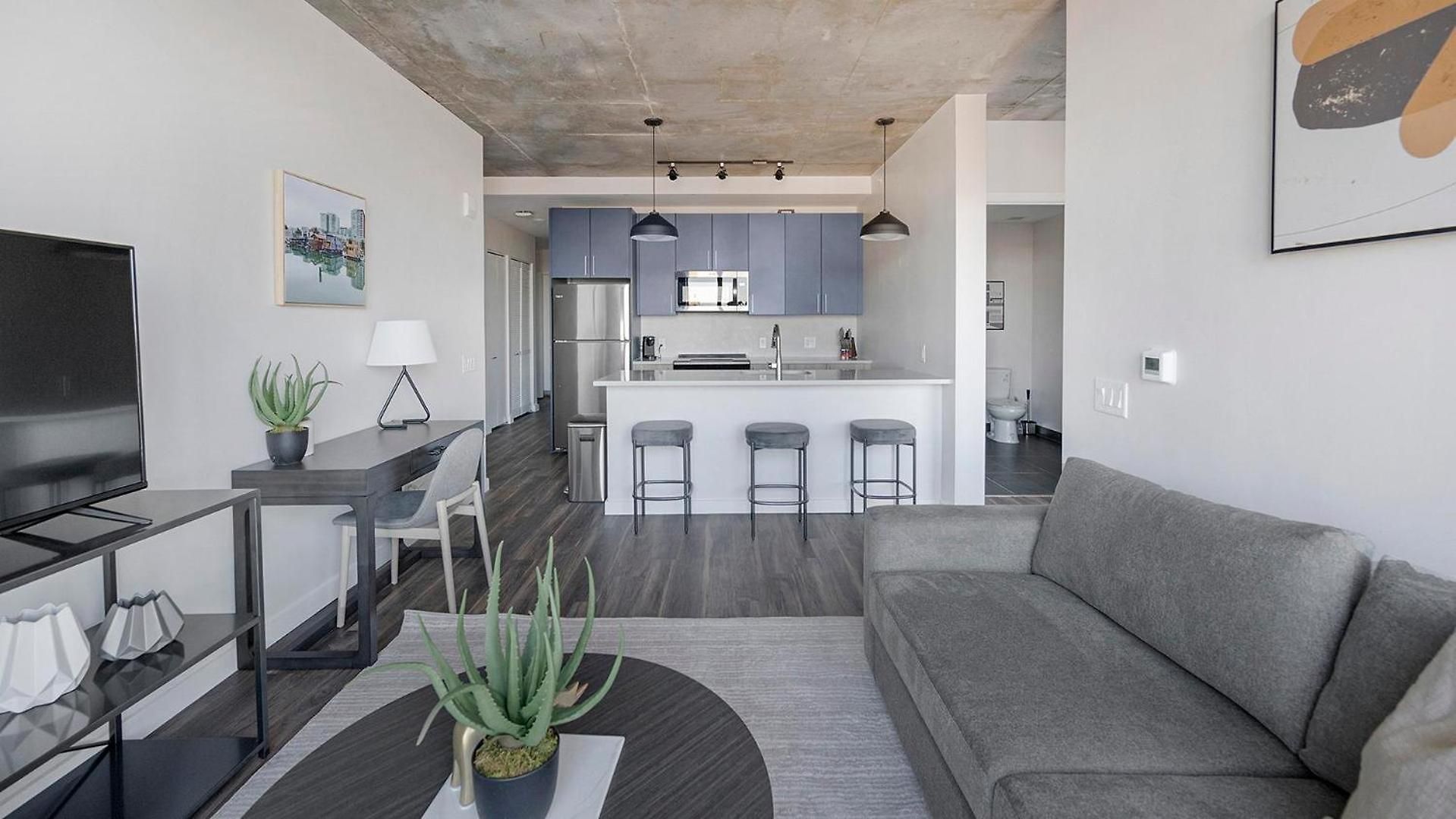 Landing Amazing 2Bd Pool Rooftop Lounge *