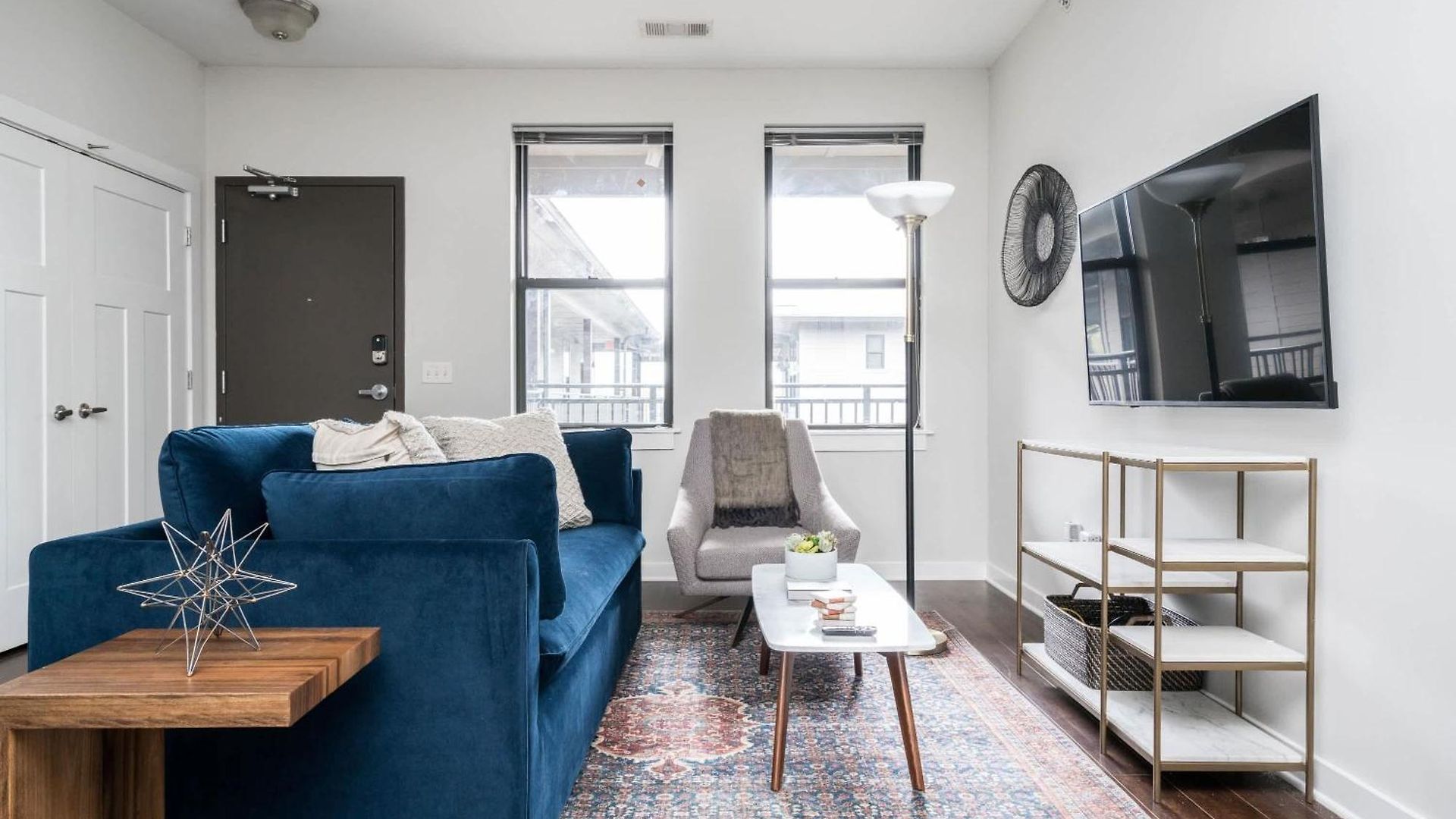 Two Cozysuites Music Row Chic In * Nashville