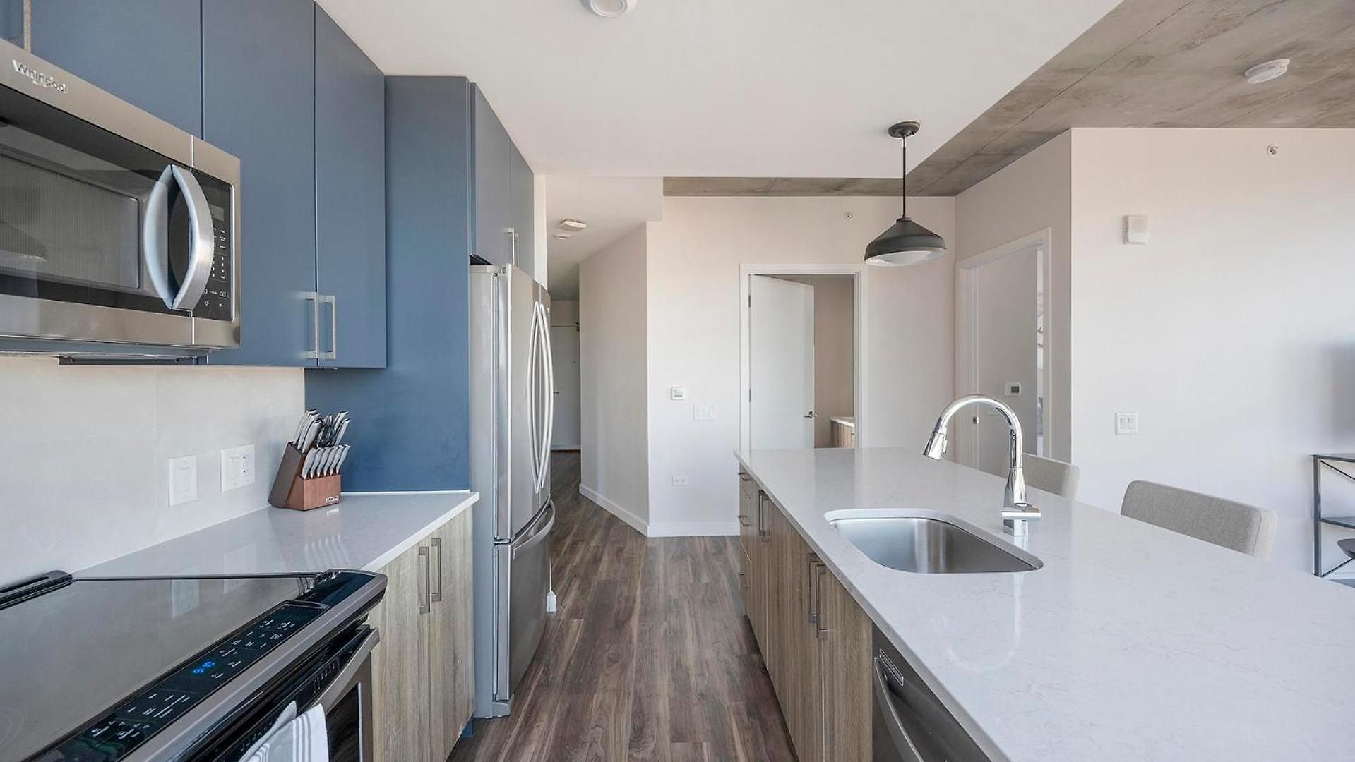 Landing Amazing 2Bd Pool Rooftop Lounge Apartment *