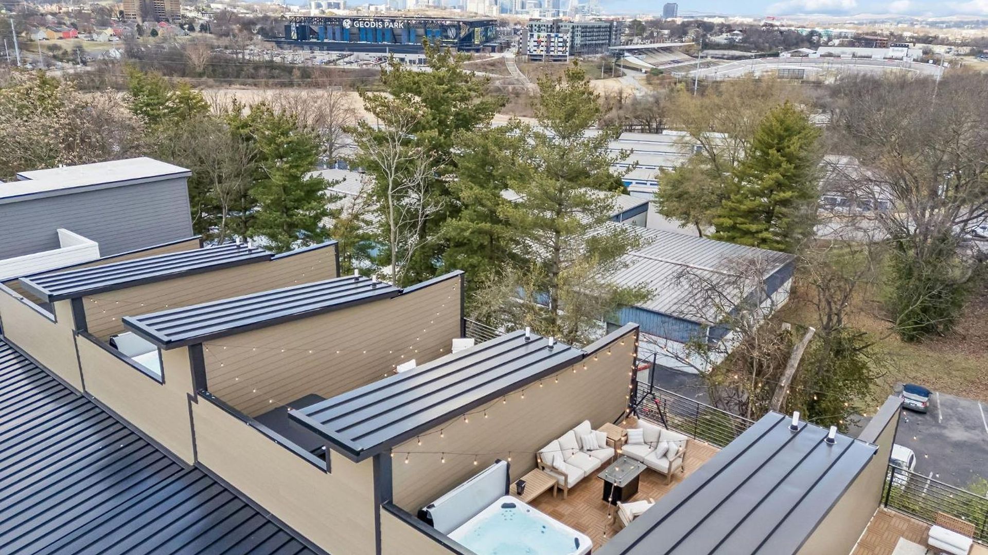 3br Townhome Rooftop Views Hot Tub & Fireplace Apartment