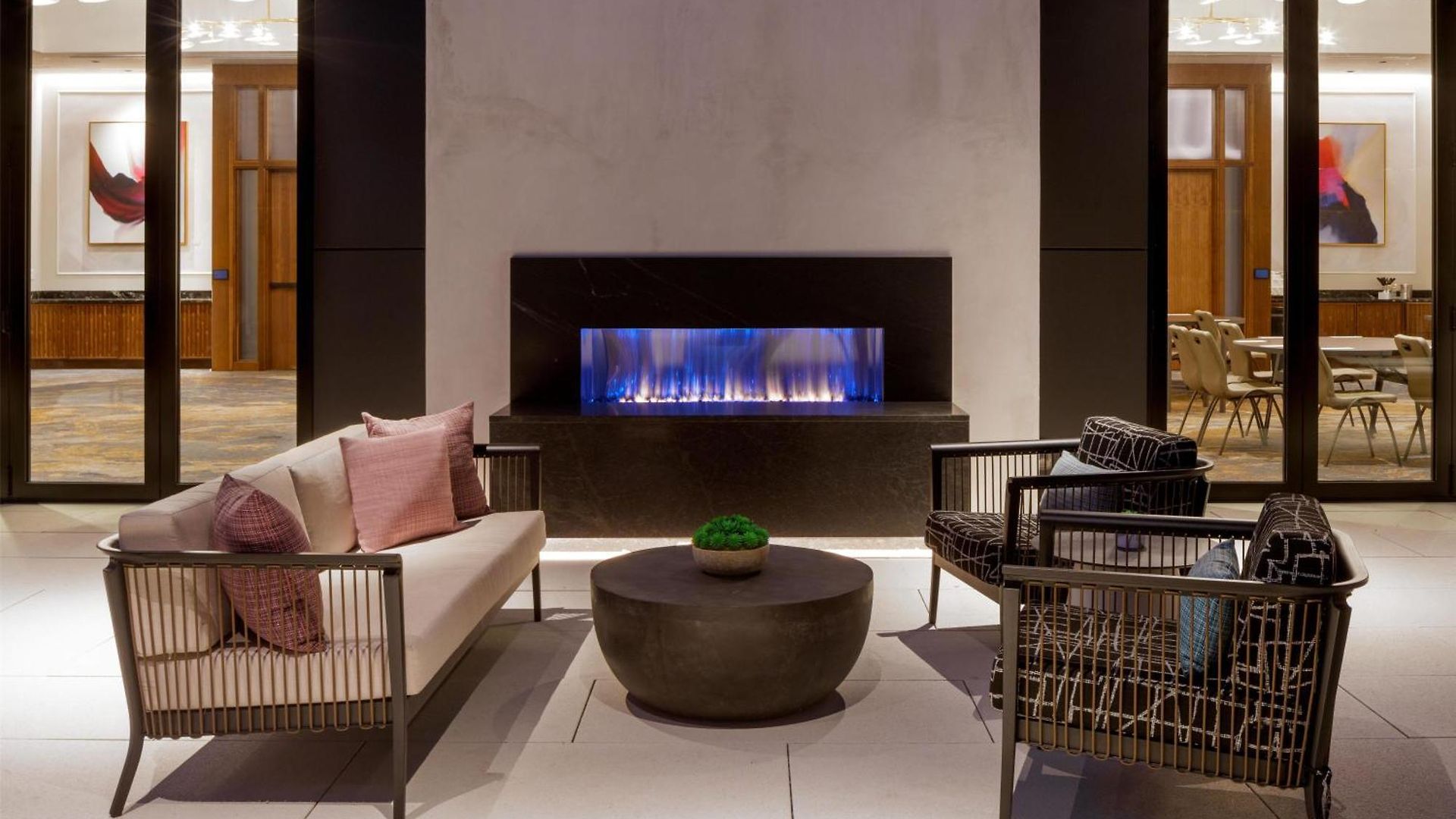 Tempo By Hilton Downtown Hotel Nashville