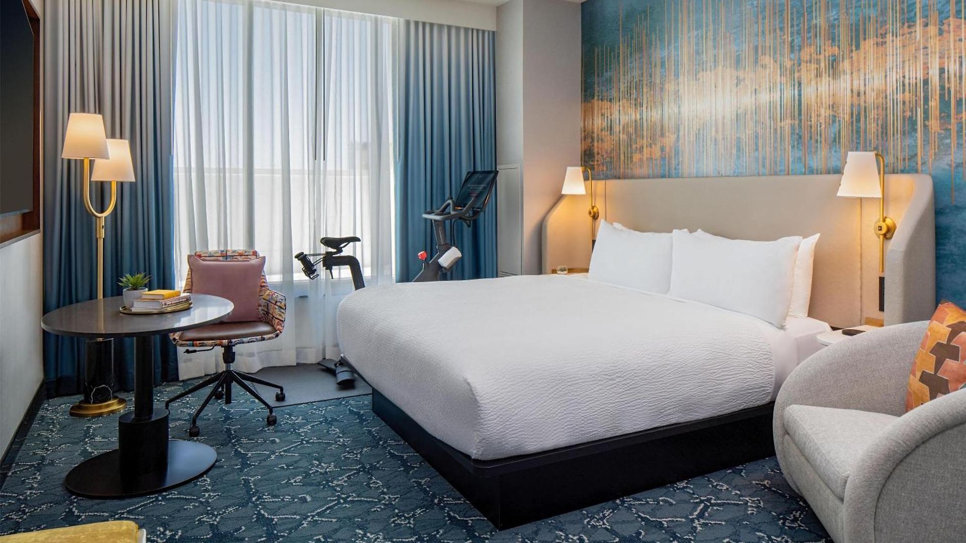 Hotel Tempo By Hilton Downtown