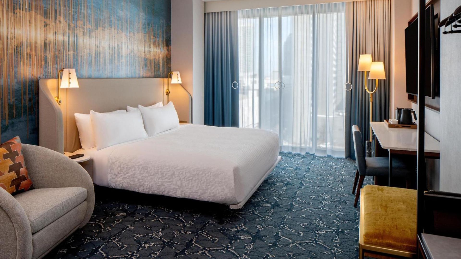 Hotel Tempo By Hilton Downtown 3*