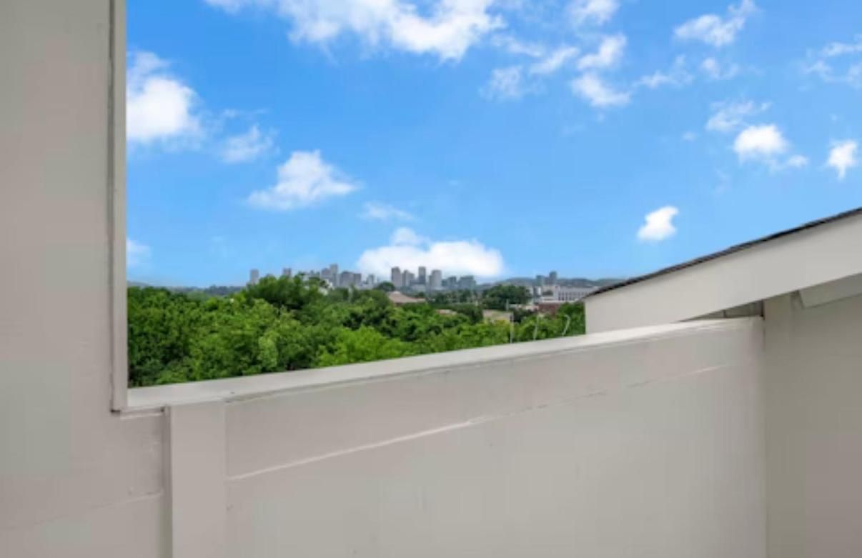 Rooftop, Large Backyard, Fire Pit, Near Downtown Holiday home Nashville