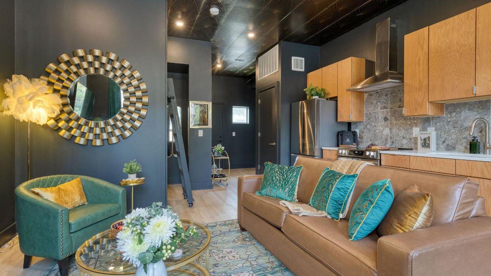 The Lischey Loft The Bloom House By Avantstay Holiday home *