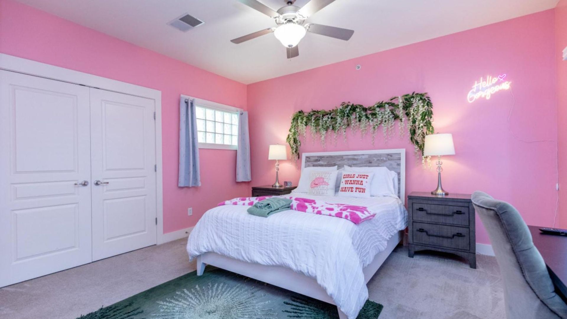 3203 Long Blvd Holiday home