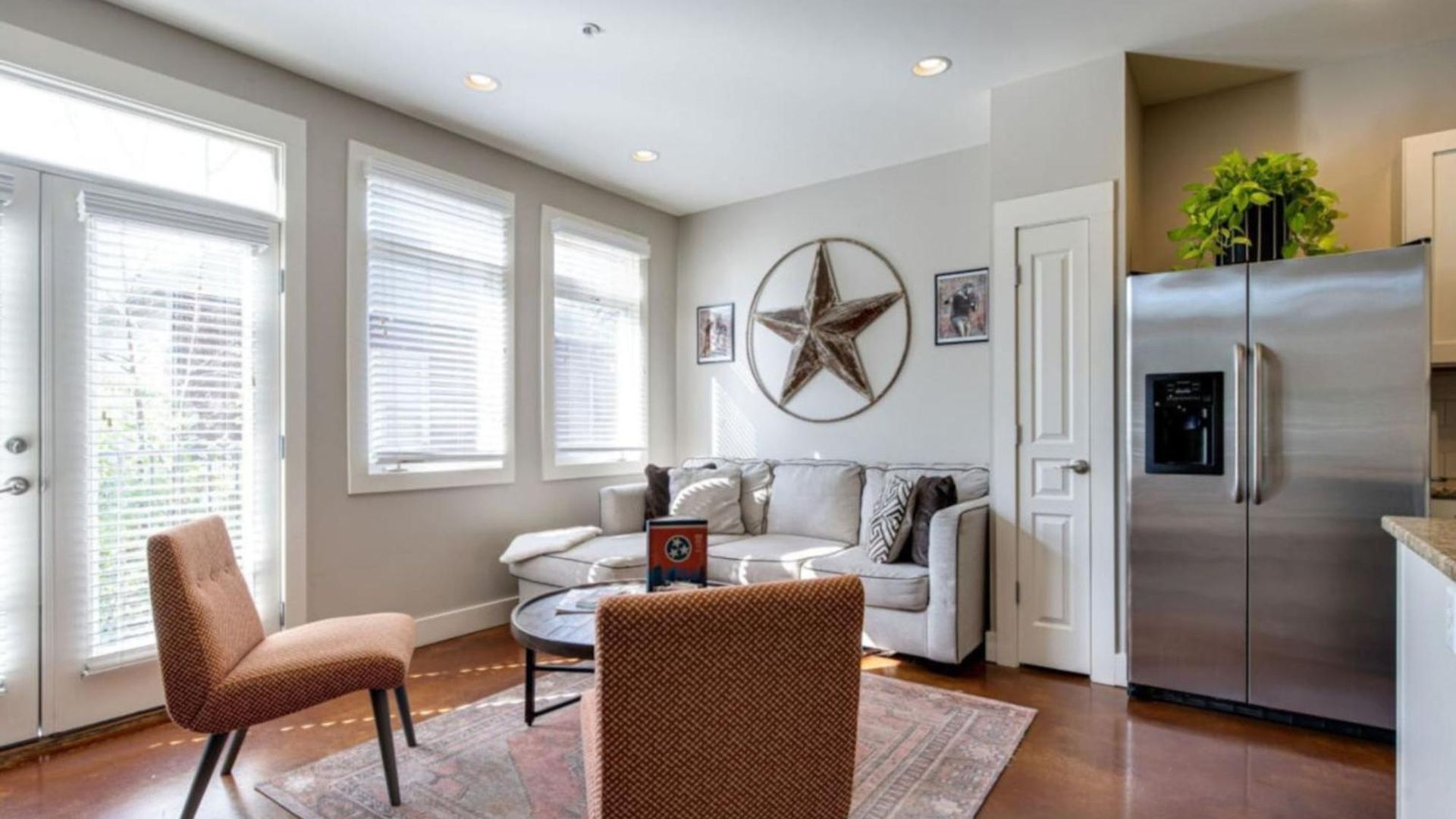 3203 Long Blvd Holiday home