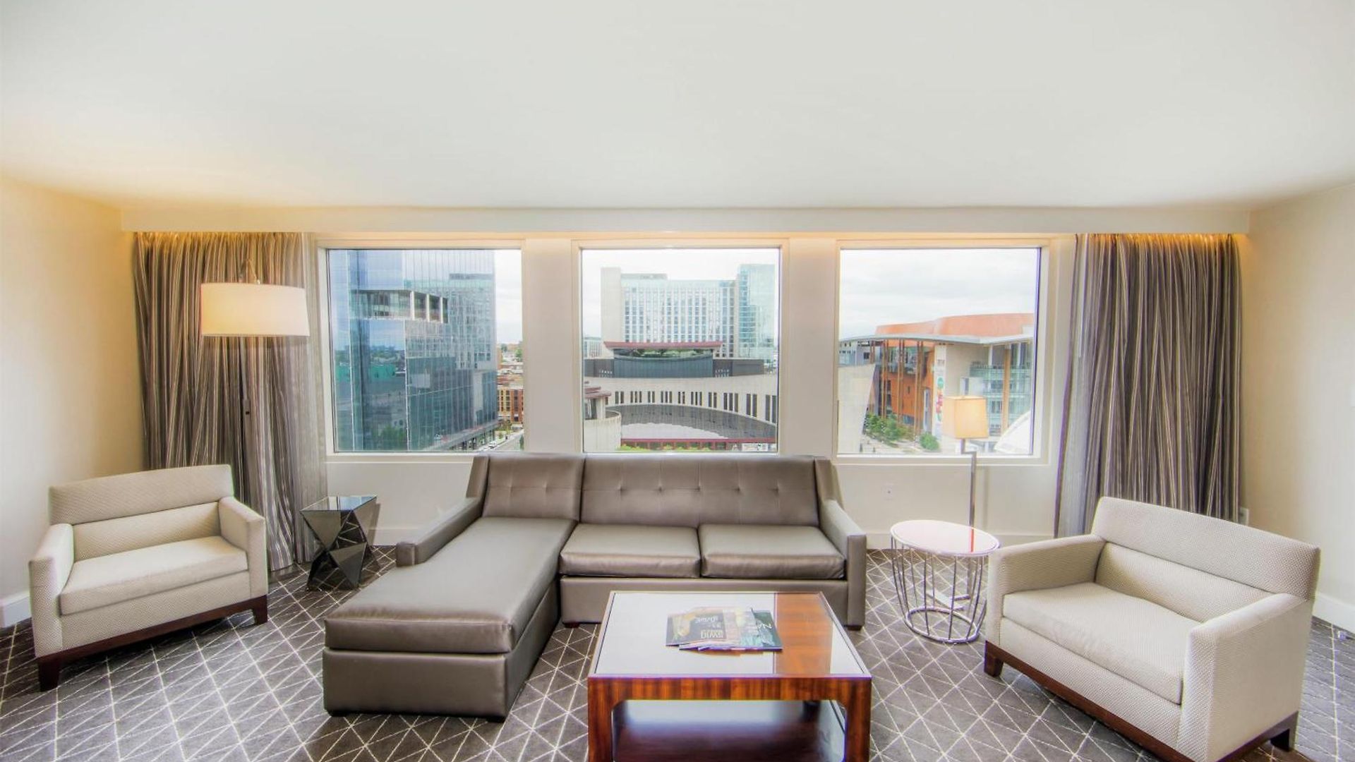 Hotel Hilton Downtown Nashville