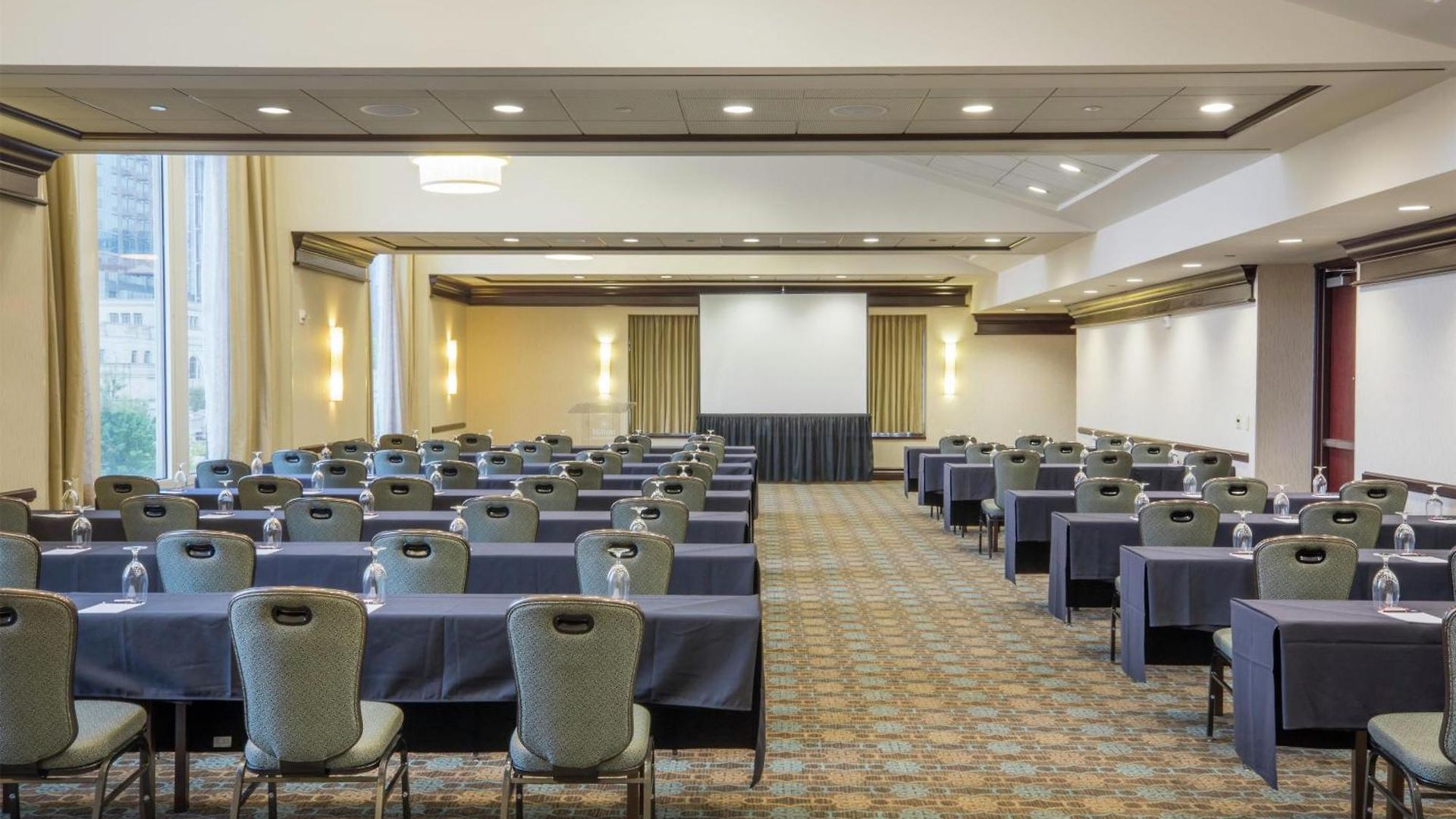 Hilton Downtown 4* Nashville