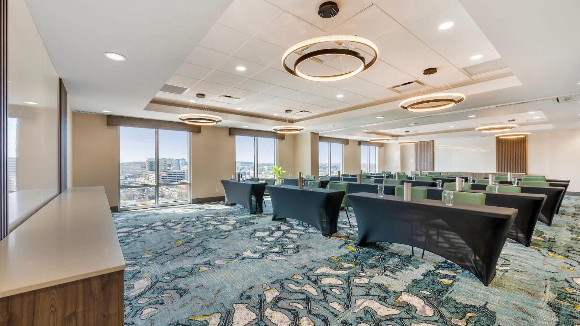 Hotel Cambria Midtown Nashville