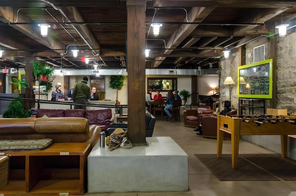 Hostel Downtown - Adults Only *