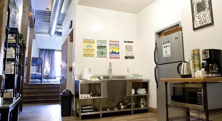 Hostel Downtown - Adults Only