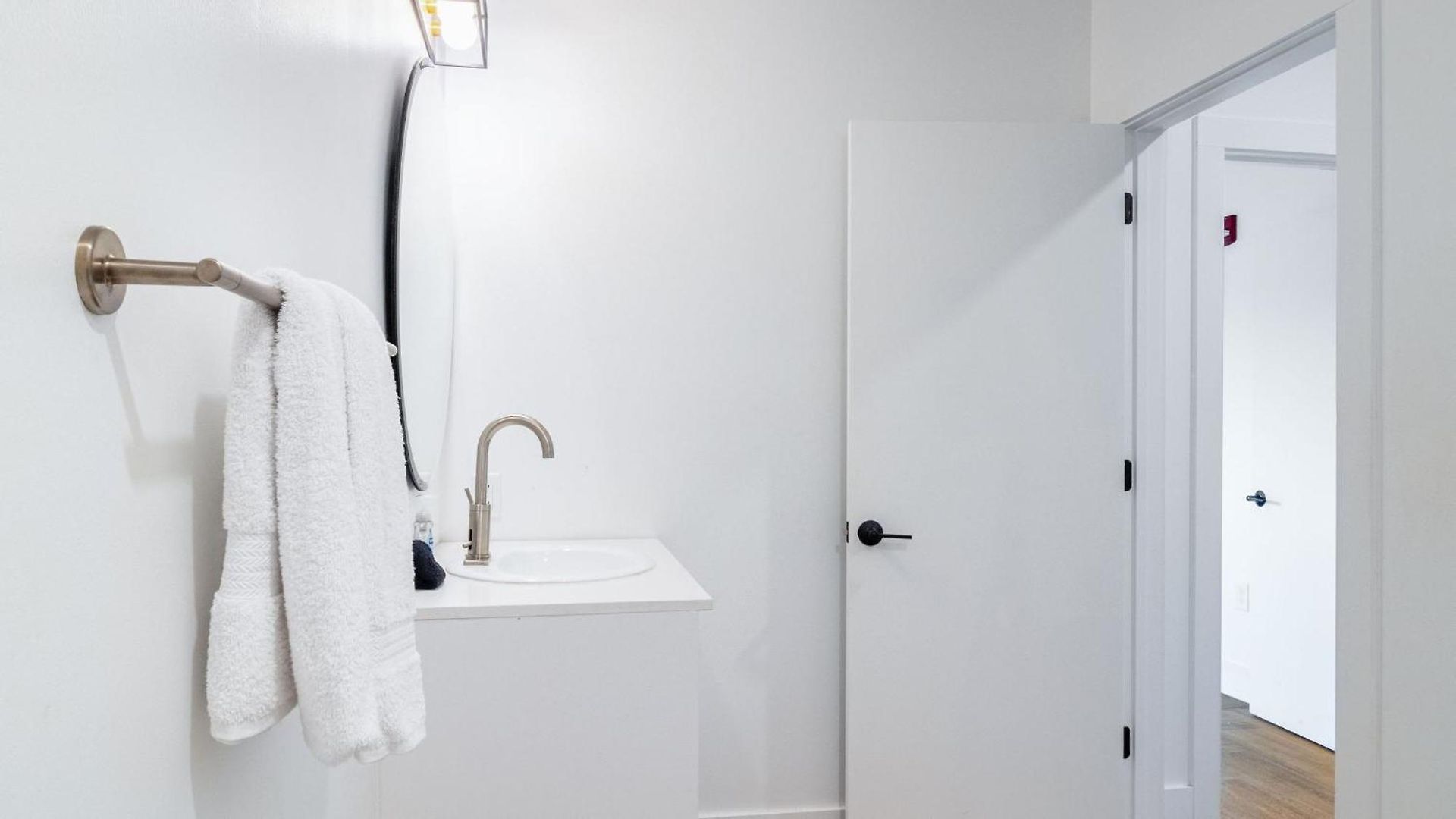 The Double Shot: Dual-suite Bachelor Retreat By Avantstay Holiday home Nashville