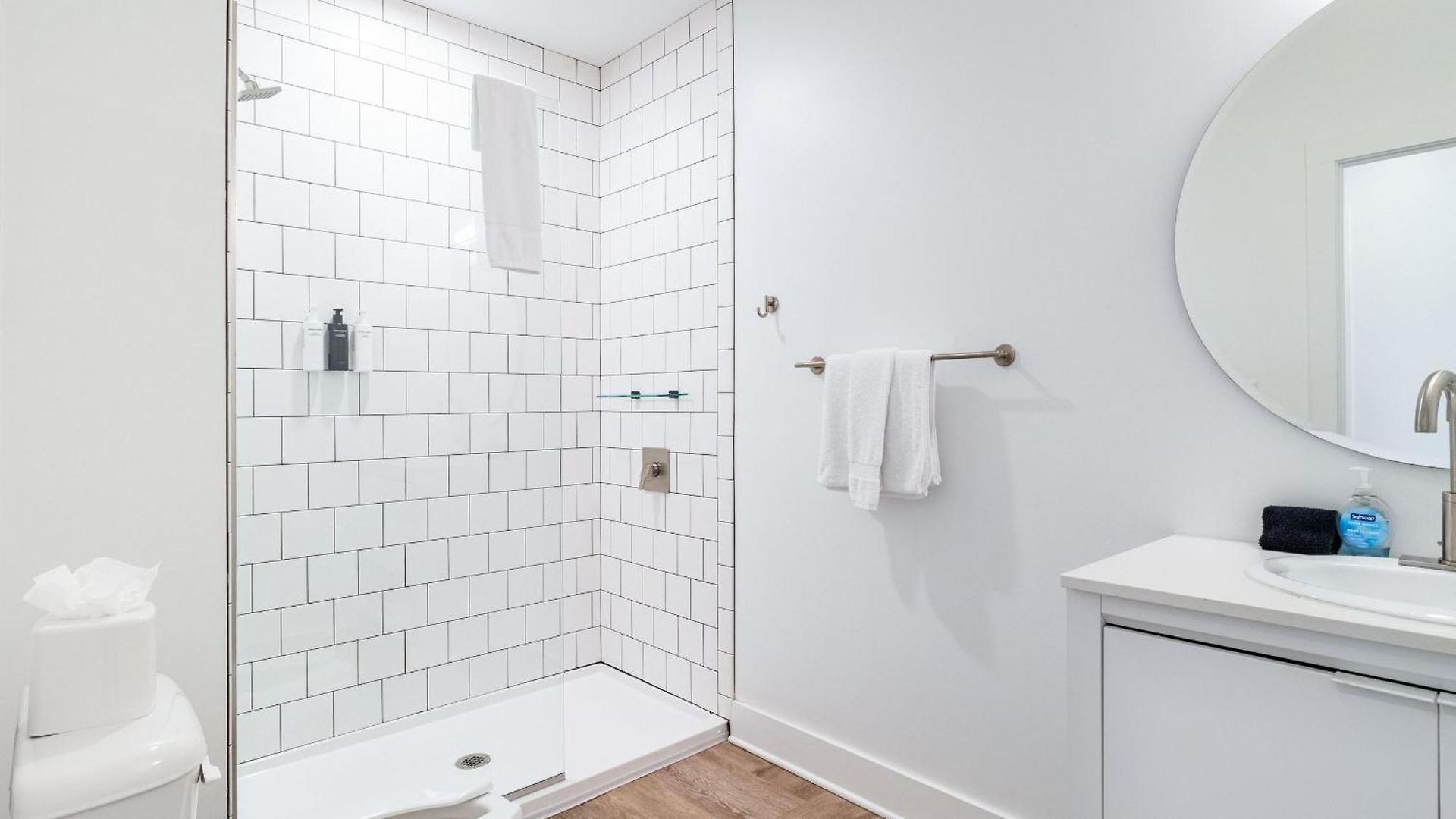 The Double Shot: Dual-suite Bachelor Retreat By Avantstay Nashville