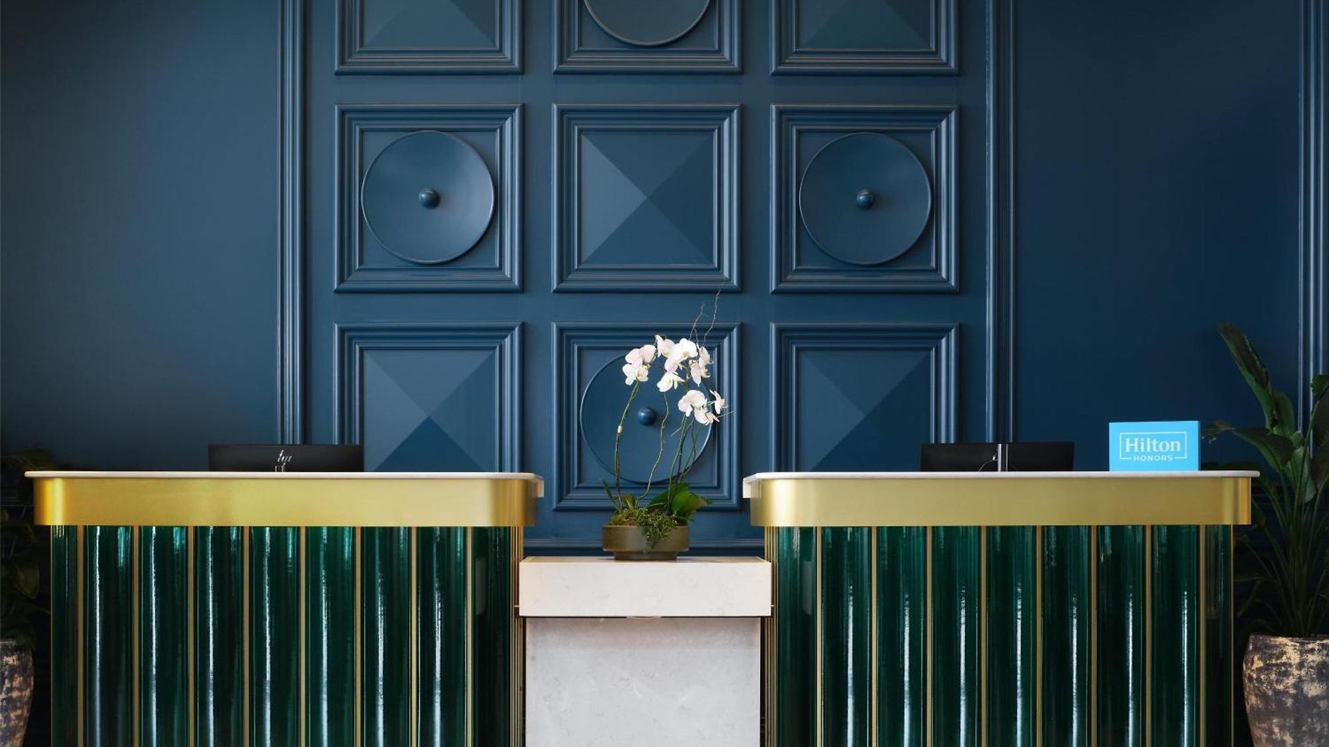 Hotel Tempo By Hilton Midtown Nashville