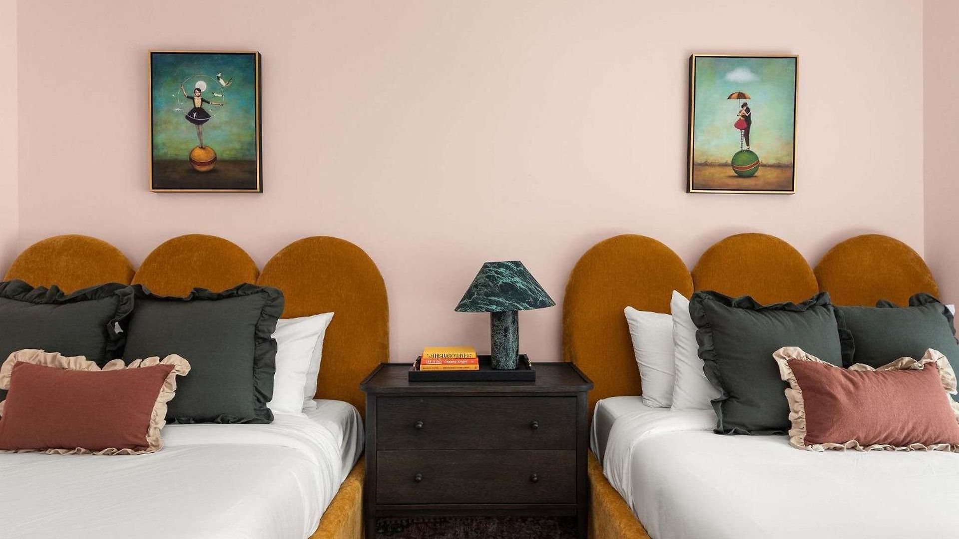 Holiday home Great Location Near Gulch 12 South & Broadway Nashville