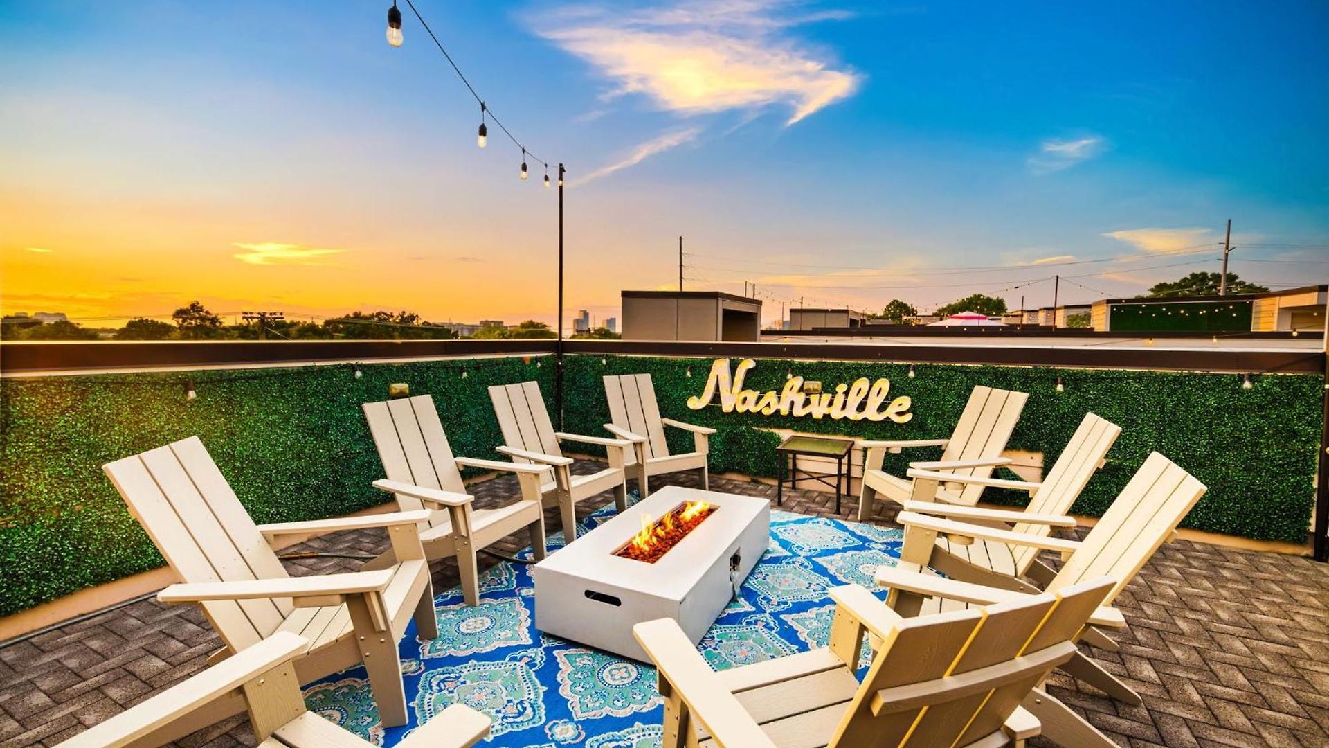 Argyle Rooftop Retreat