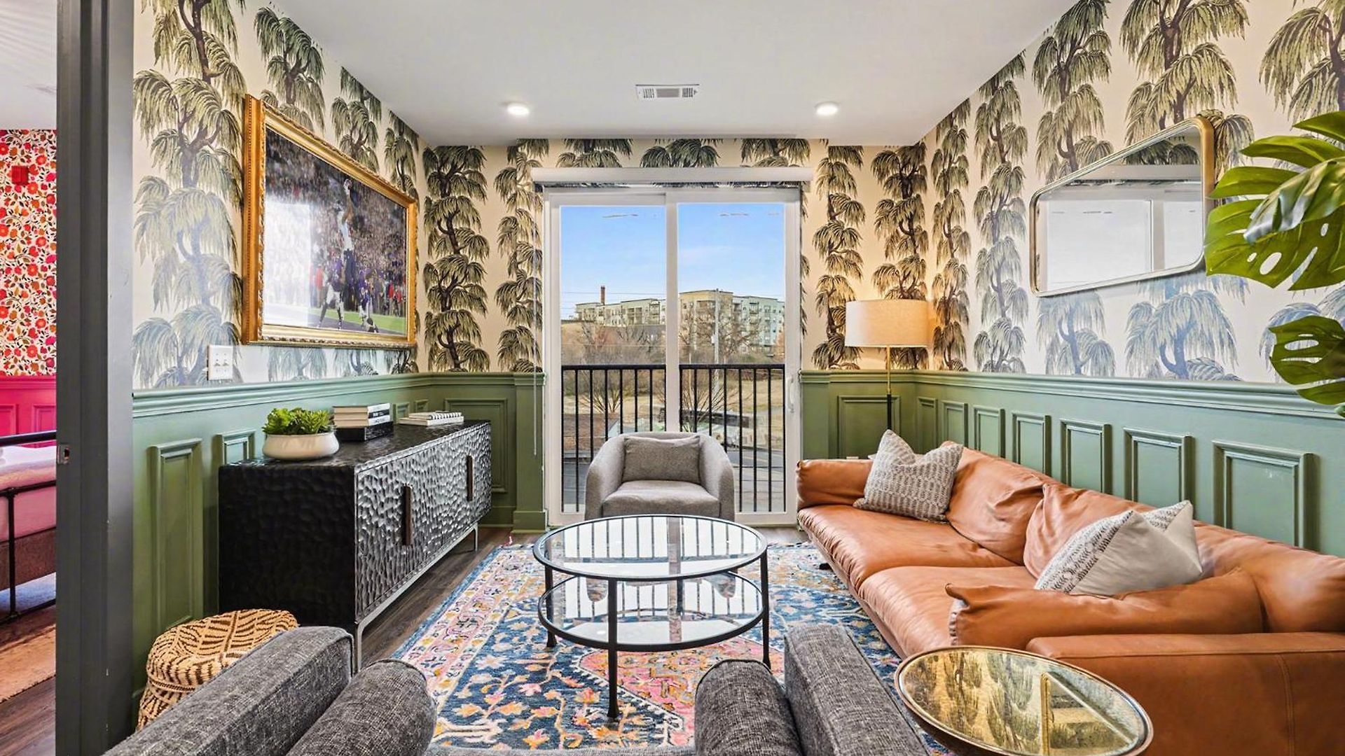 Petal & Palm-rooftop Patio & Gym-mins To Broadway Holiday home