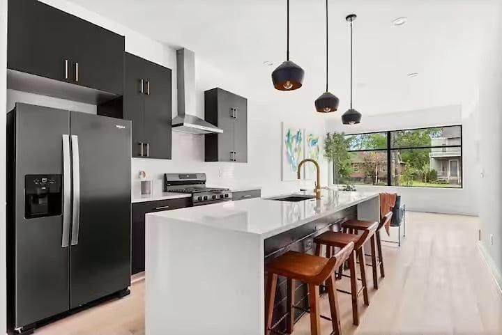 Modern Palette - Private Patio - Mins To Broadway Nashville