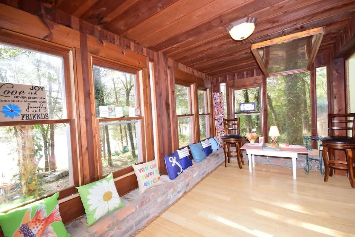Holiday home Cozy Waterfront With Fire Pit *