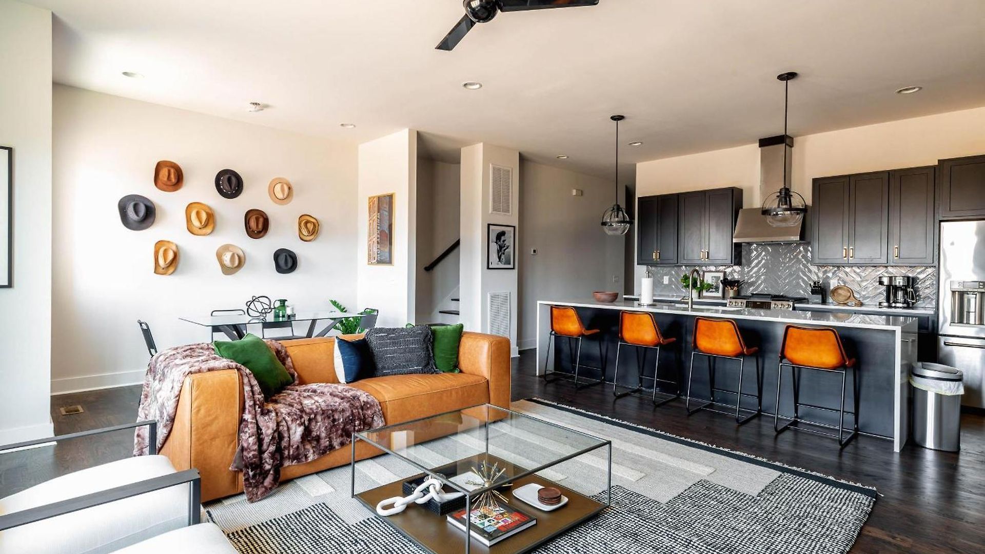 Boots & Broadway - 2 Units - Mins To Broadway Holiday home Nashville