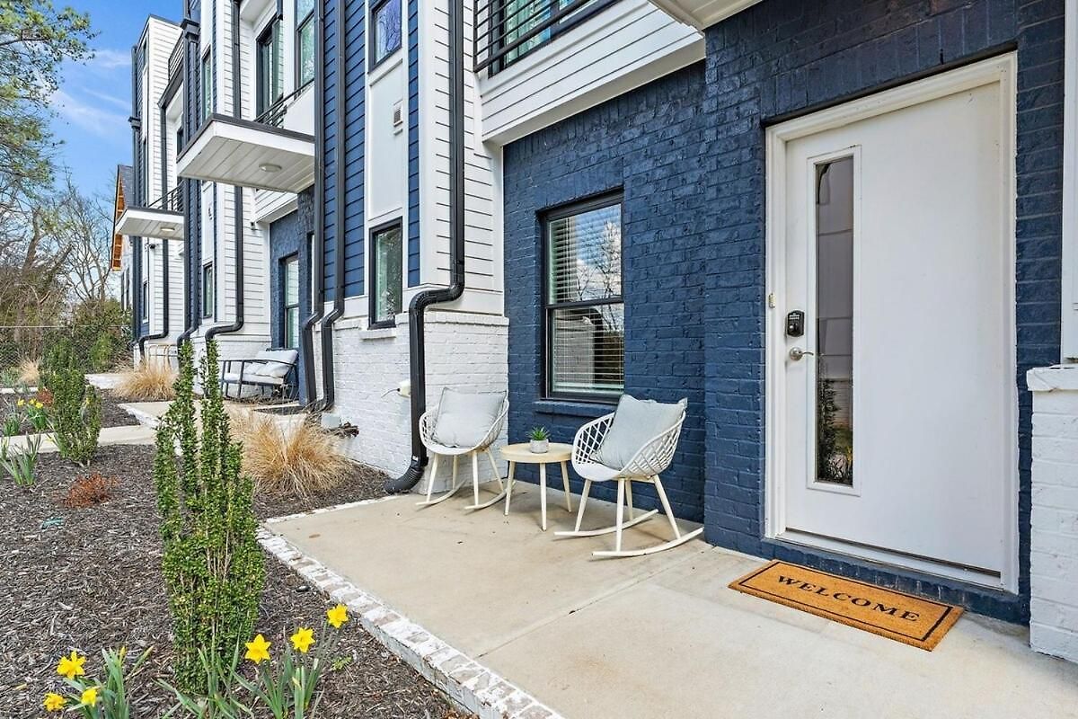 Holiday home Lucky 7 - Hip East Nash Townhouse & Rooftop Deck *