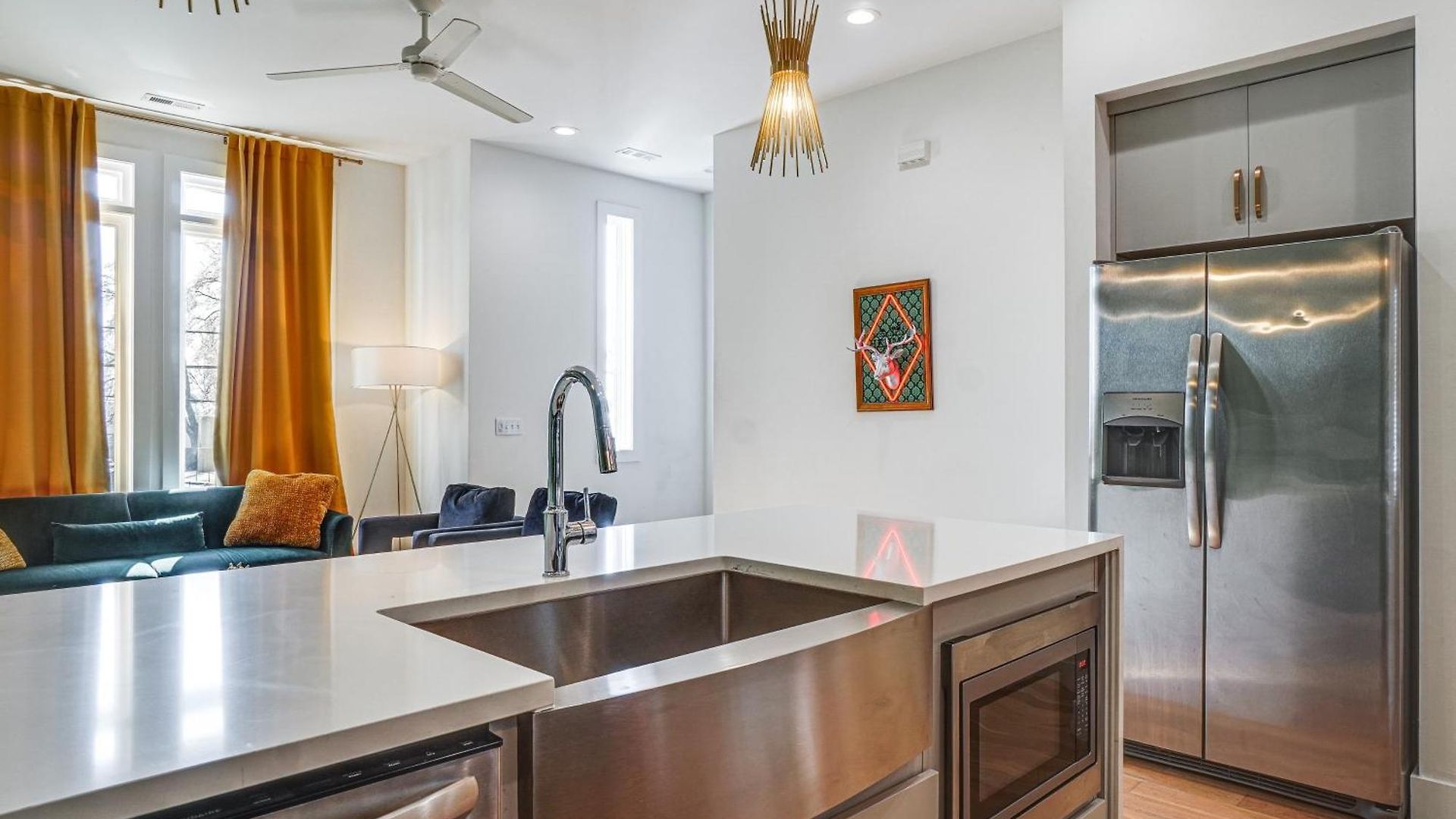 1 Mi To General: Upscale Townhome * Nashville