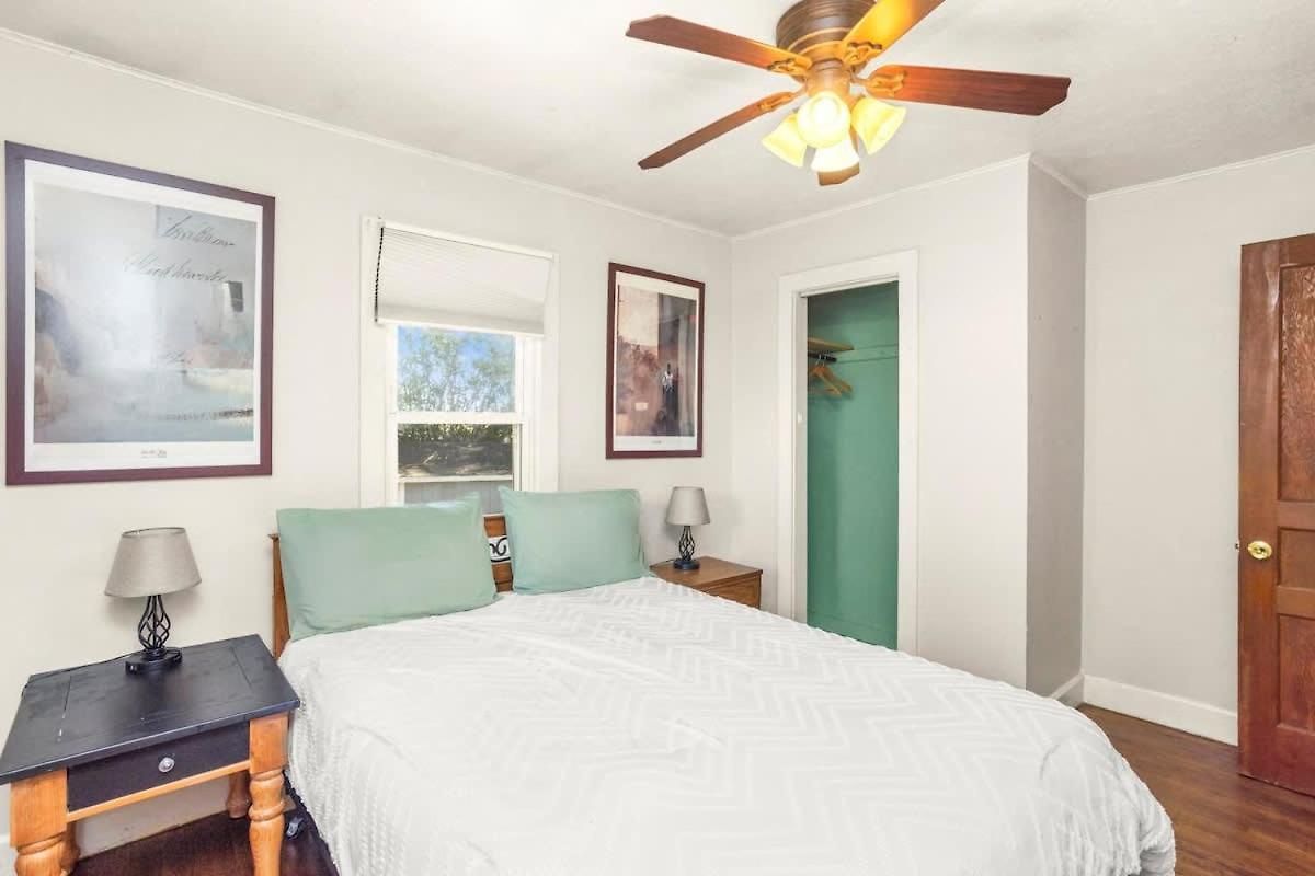Upper Unit Retreat Pet-friendly Holiday home Nashville