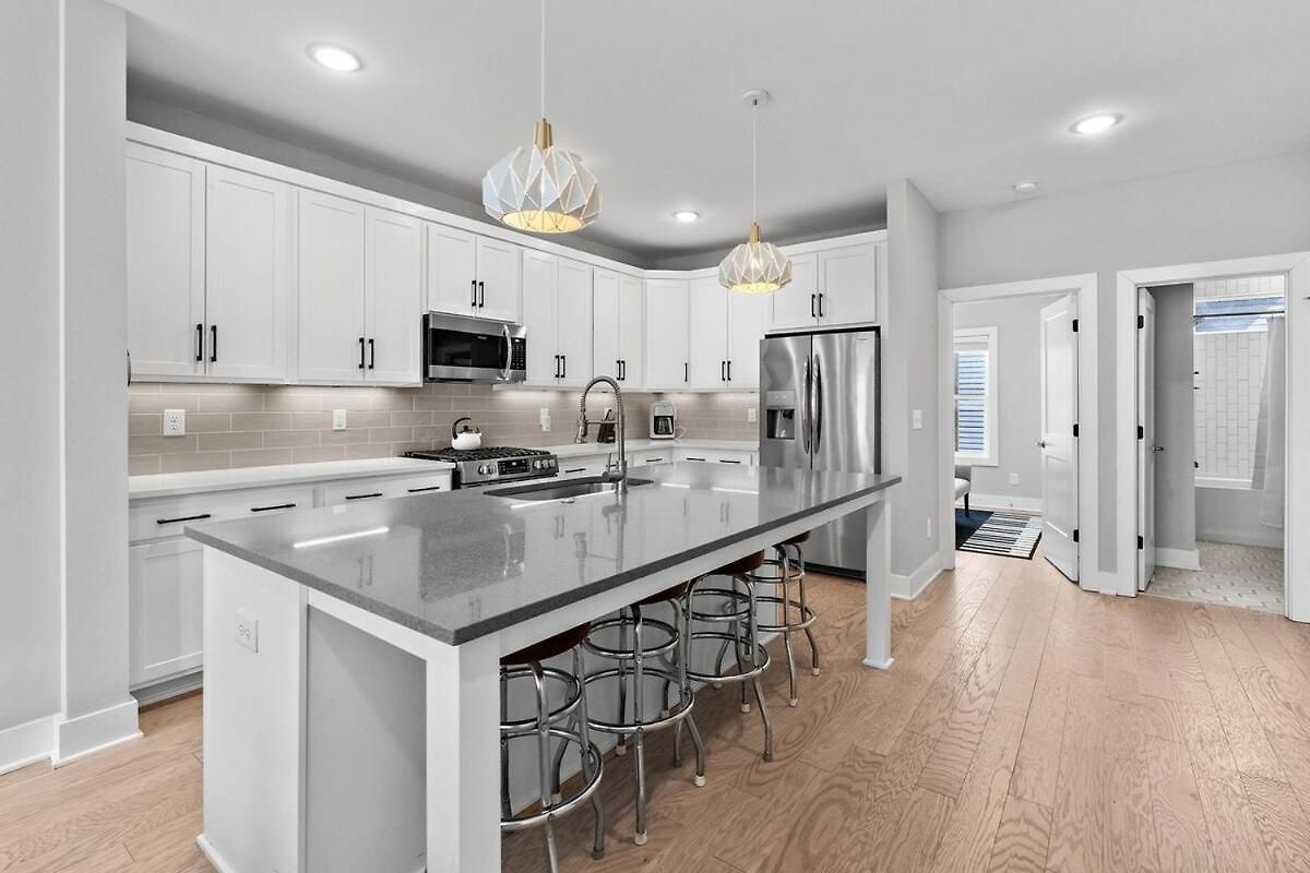 Holiday home Lucky 7 - Hip East Nash Townhouse & Rooftop Deck