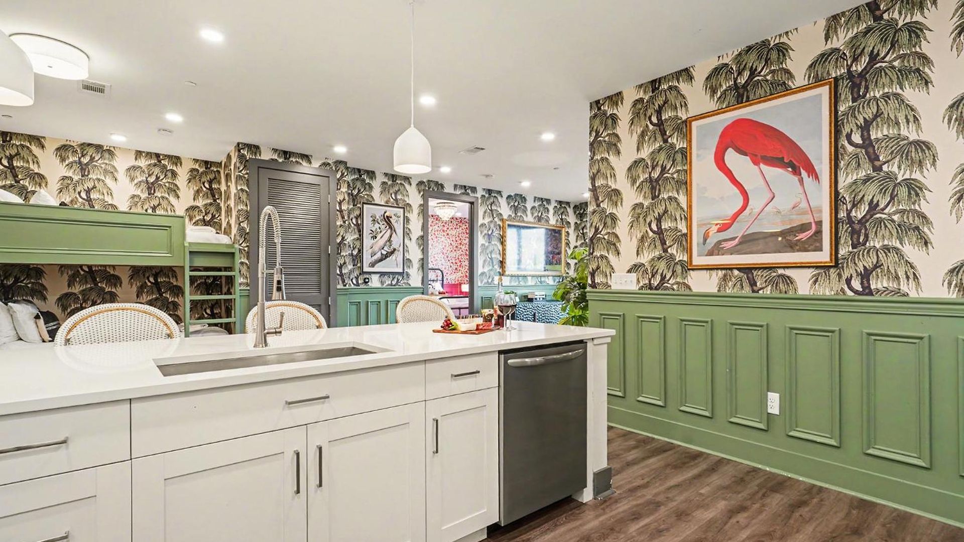 Petal & Palm-rooftop Patio & Gym-mins To Broadway Nashville