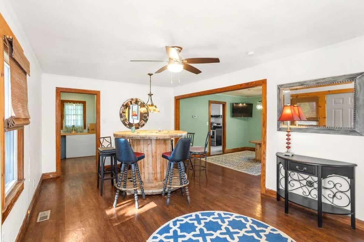 Holiday home Upper Unit Retreat Pet-friendly Nashville