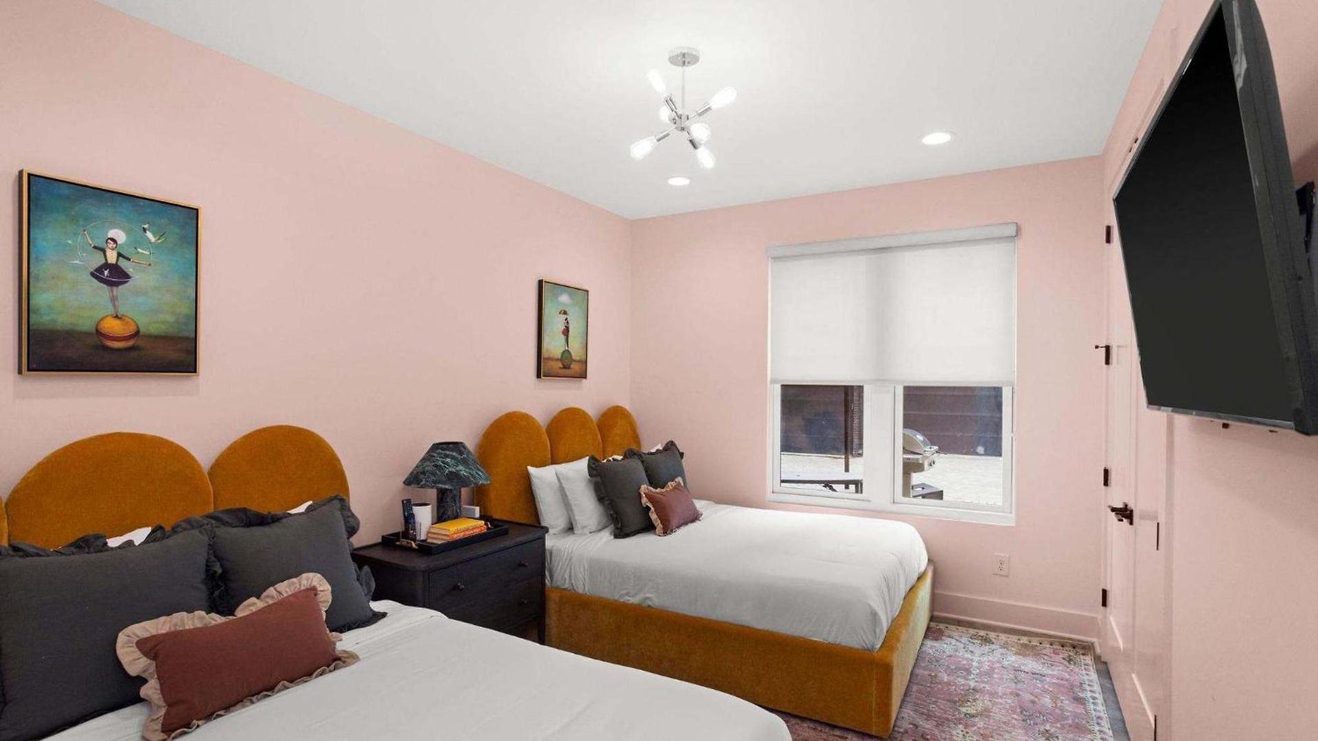 Great Location Near Gulch 12 South & Broadway Holiday home