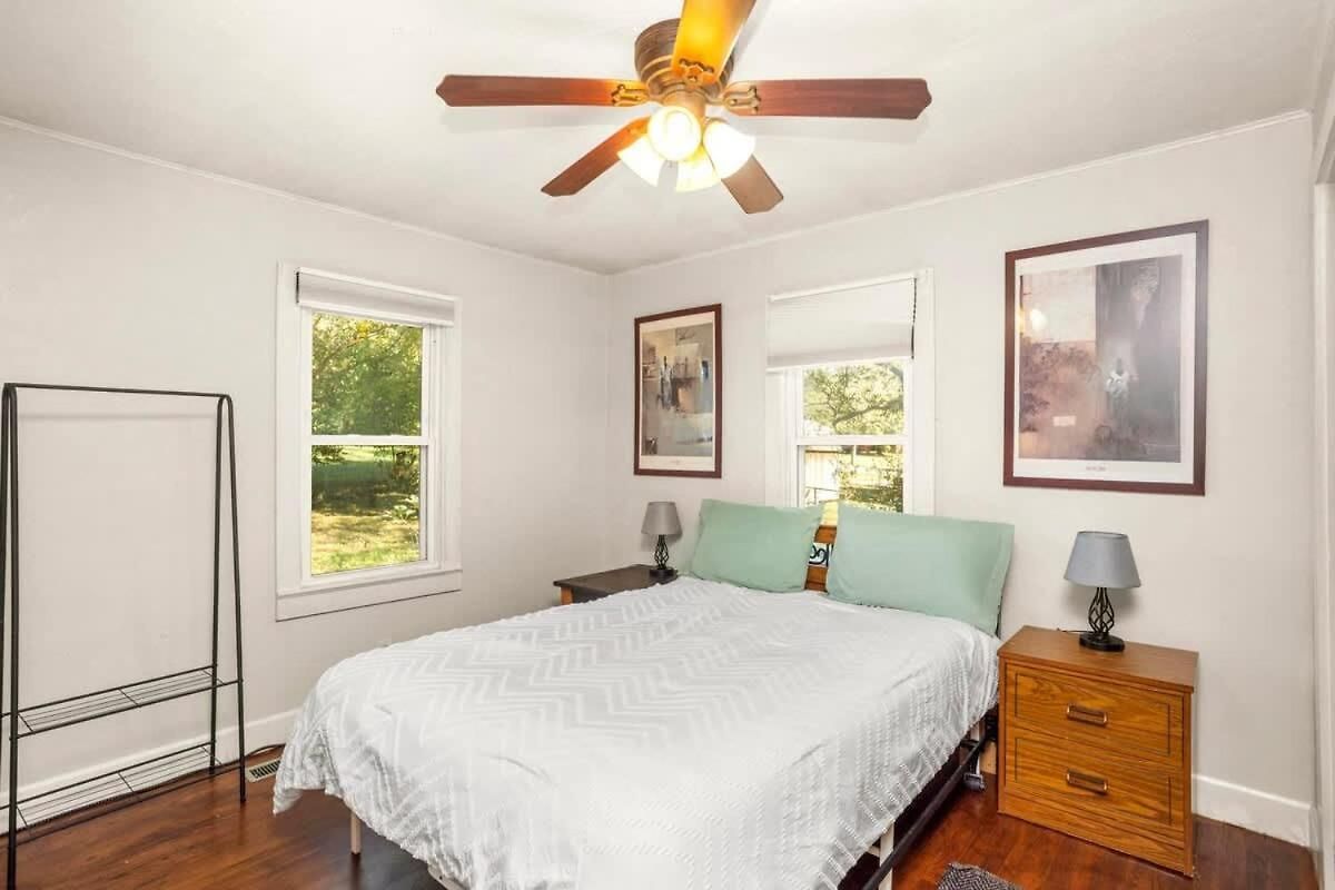 Upper Unit Retreat Pet-friendly Holiday home Nashville