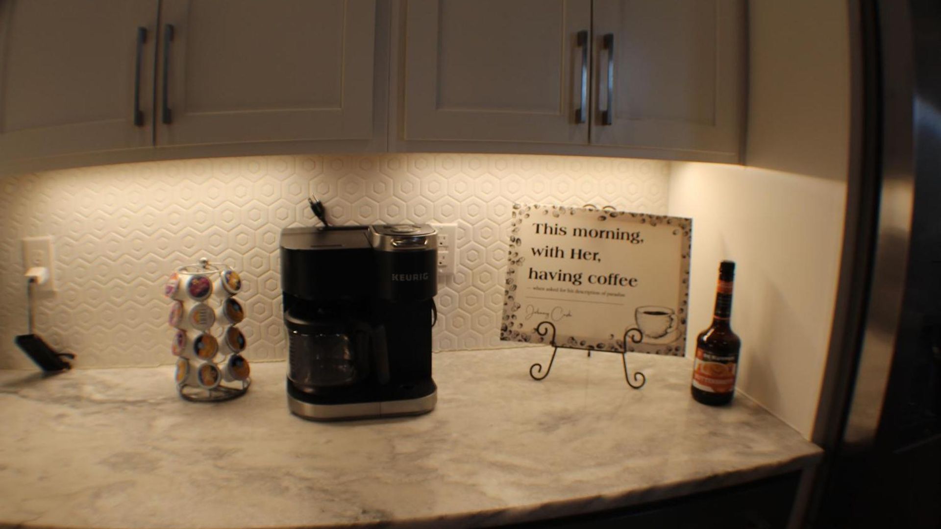 Holiday home Rooftop Fire Pit + River Views 4br Sleeps 12 *