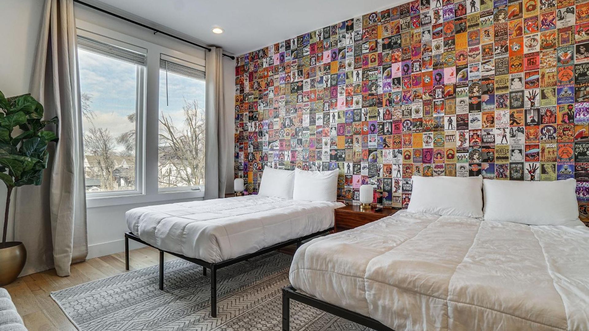 Pet-friendly Townhome W/ Rooftop Deck! Holiday home