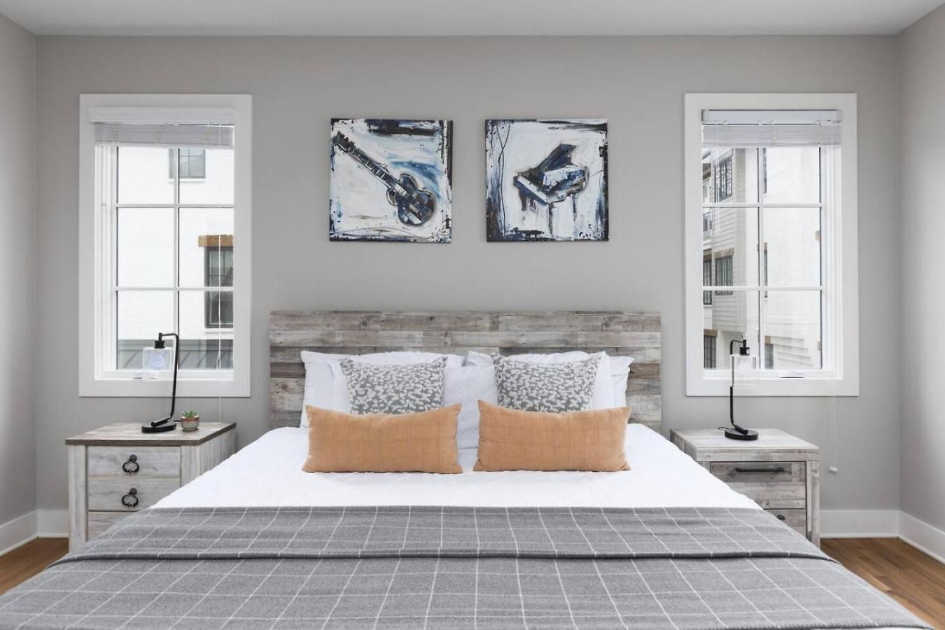Townhome With Rooftop Garage Pool Table By Belmont And Vanderbilt Holiday home Nashville