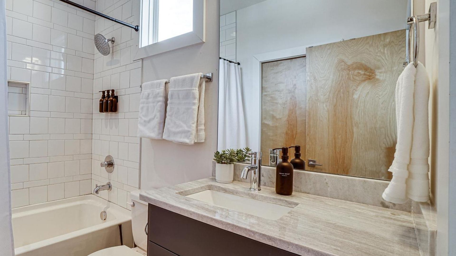 Holiday home Pet-friendly Townhome W/ Rooftop Deck! Nashville